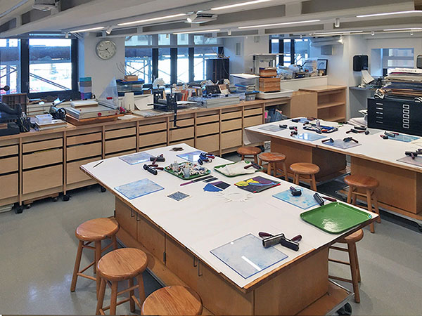 Rolling Art Studio work tables set up for art students making mono prints is a art school printmaking class, made by Art Boards�.